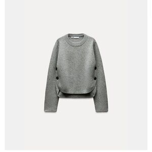 ZARA: side button knit sweat. Round neck and long sleeves. Side button detail.